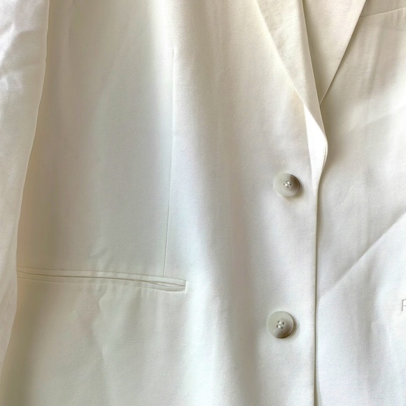 H&M White Blazer - Picture 4 of 5